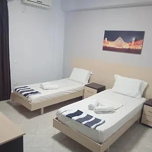 ***** Otel Blue Moon Arnavutluk